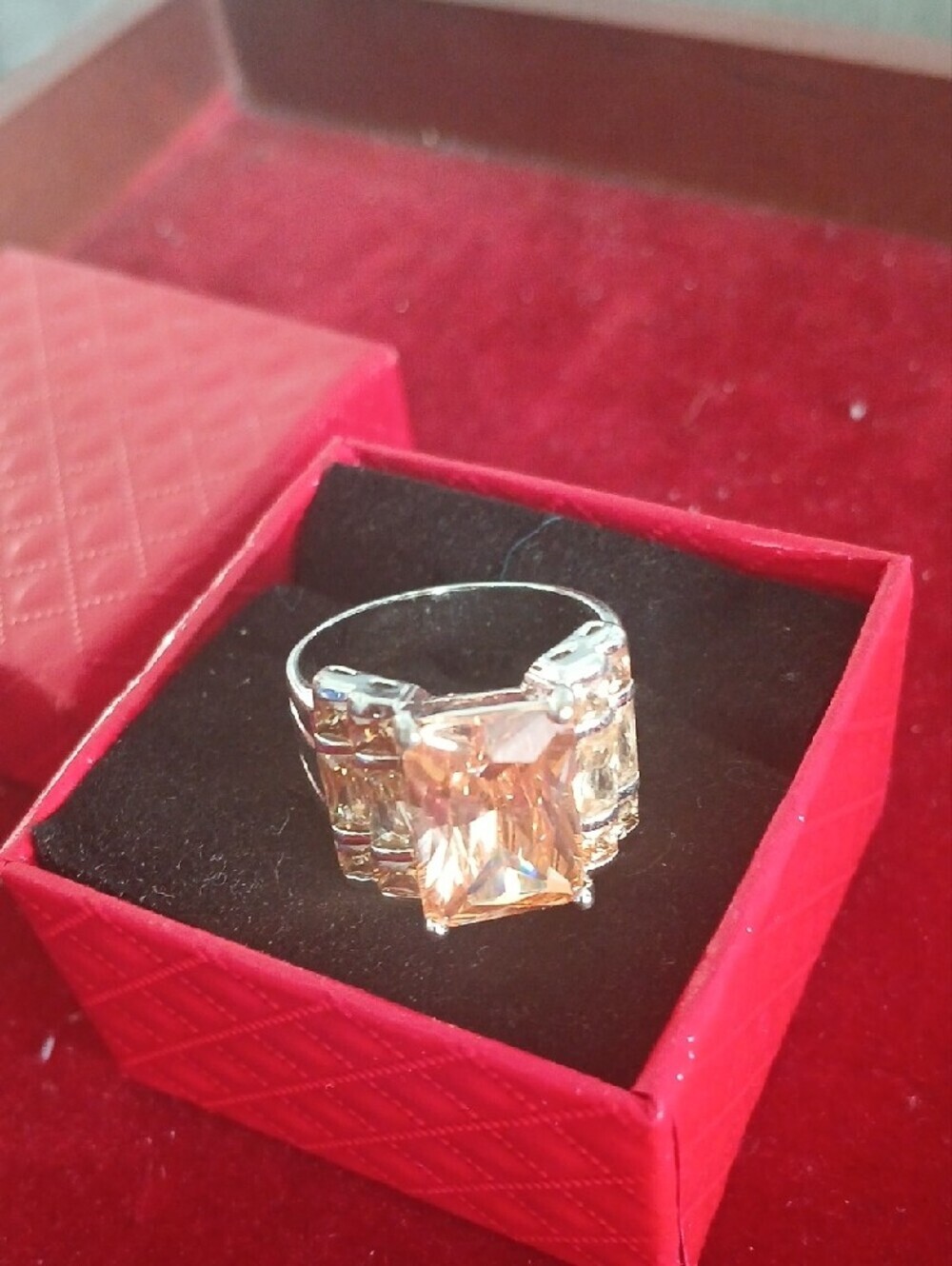 Champagne Crystal Statement Ring - Women Jewelry - Picture 6 of 6